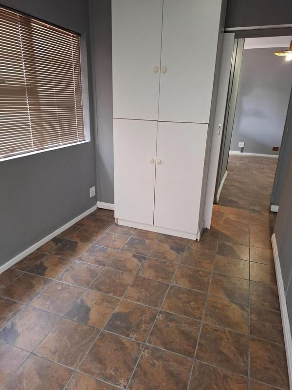 To Let 2 Bedroom Property for Rent in Bothasig Western Cape